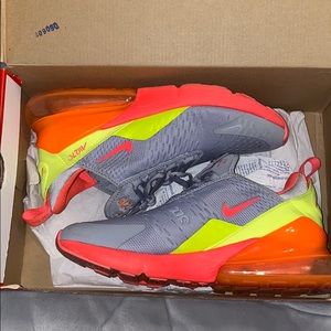 Nike Air Max 270 (GS)